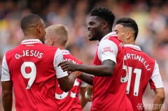 英超第16轮：升班马3-1逆转狼队，终结连平创赛季首胜